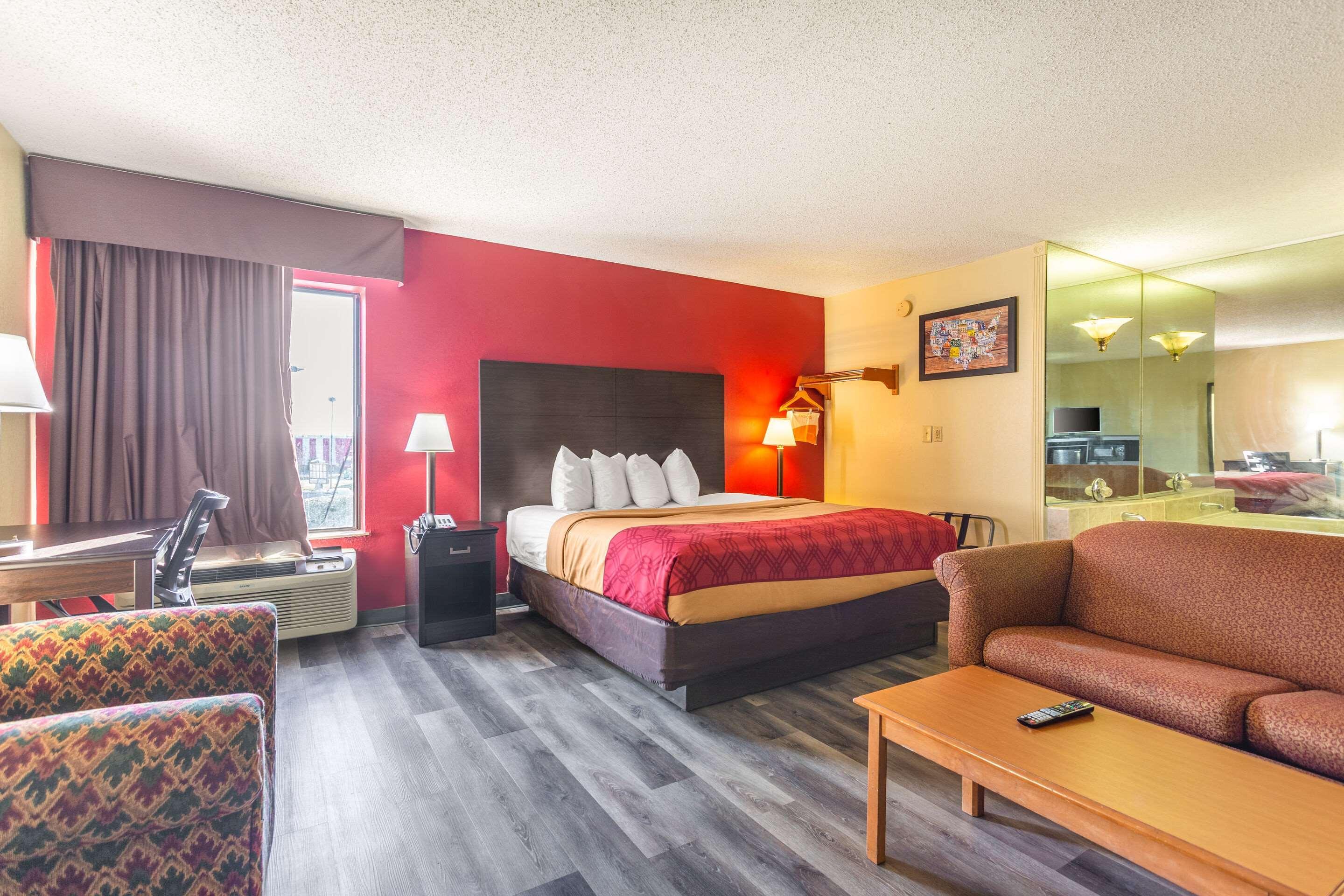 Econo Lodge & Suites Clarksville Dış mekan fotoğraf