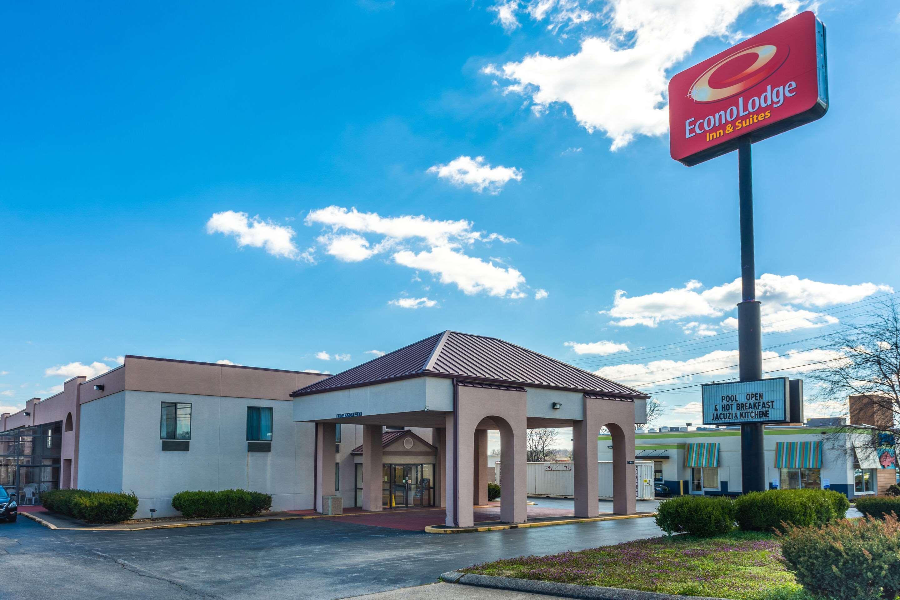 Econo Lodge & Suites Clarksville Dış mekan fotoğraf