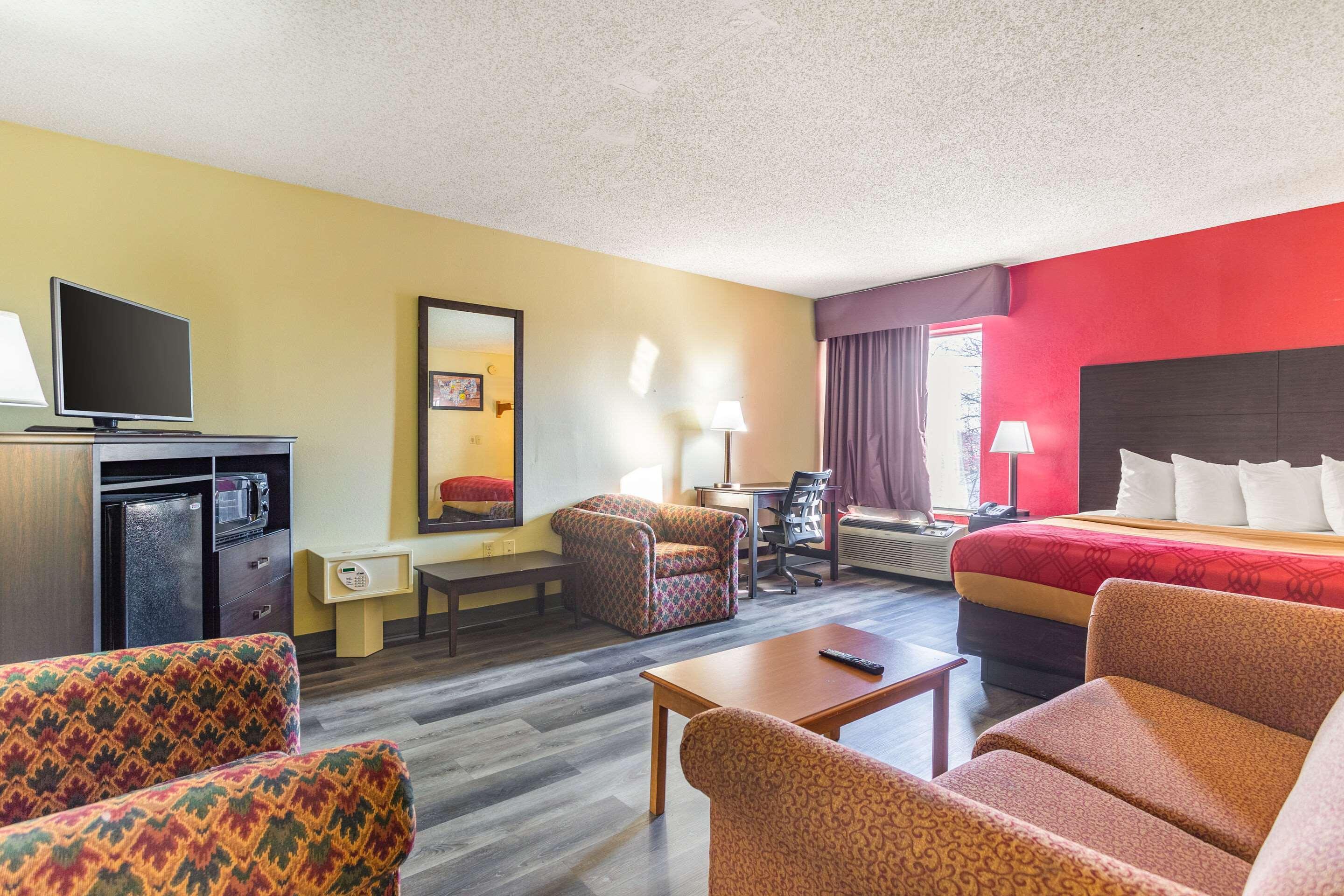Econo Lodge & Suites Clarksville Dış mekan fotoğraf