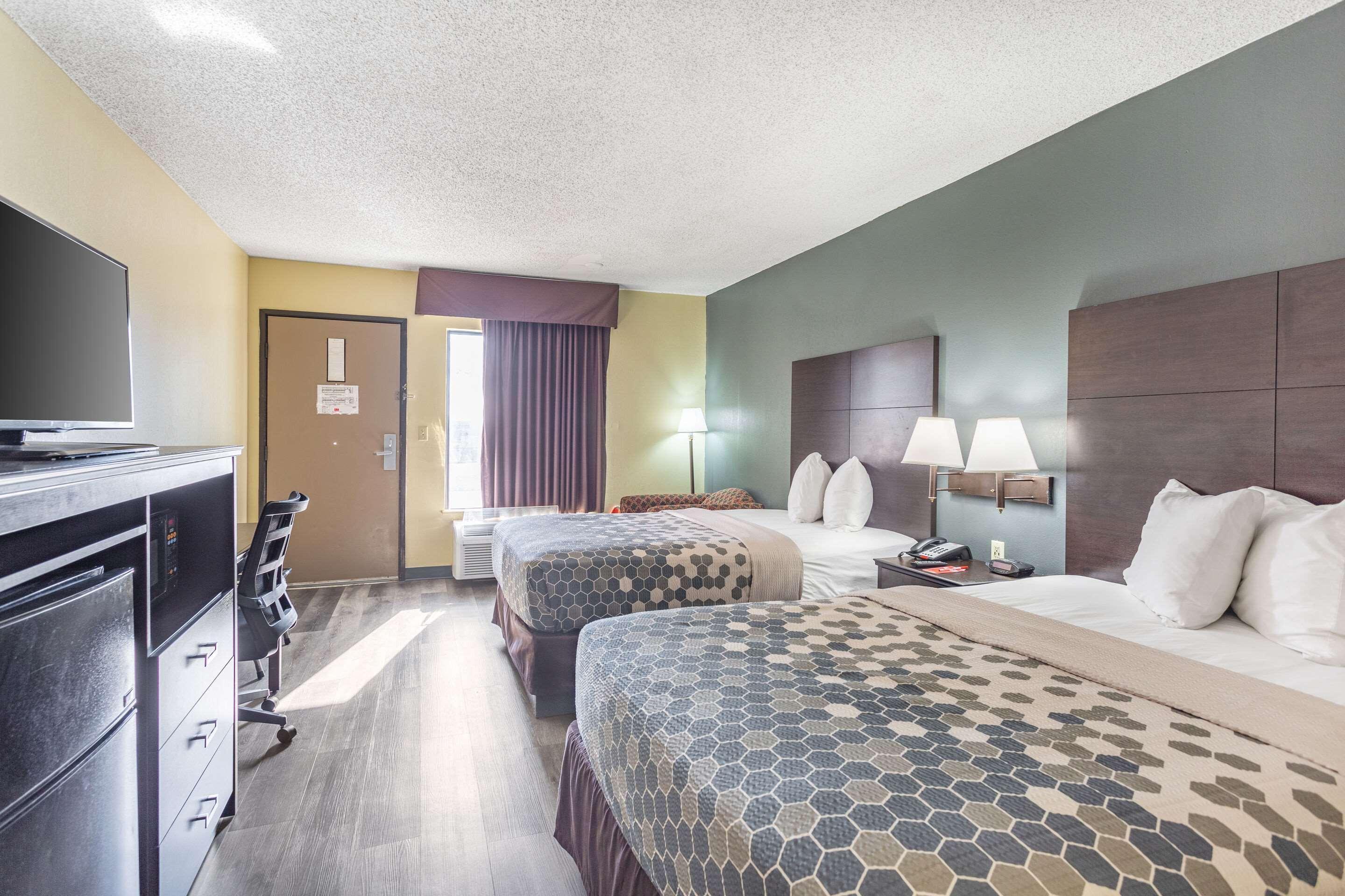 Econo Lodge & Suites Clarksville Dış mekan fotoğraf