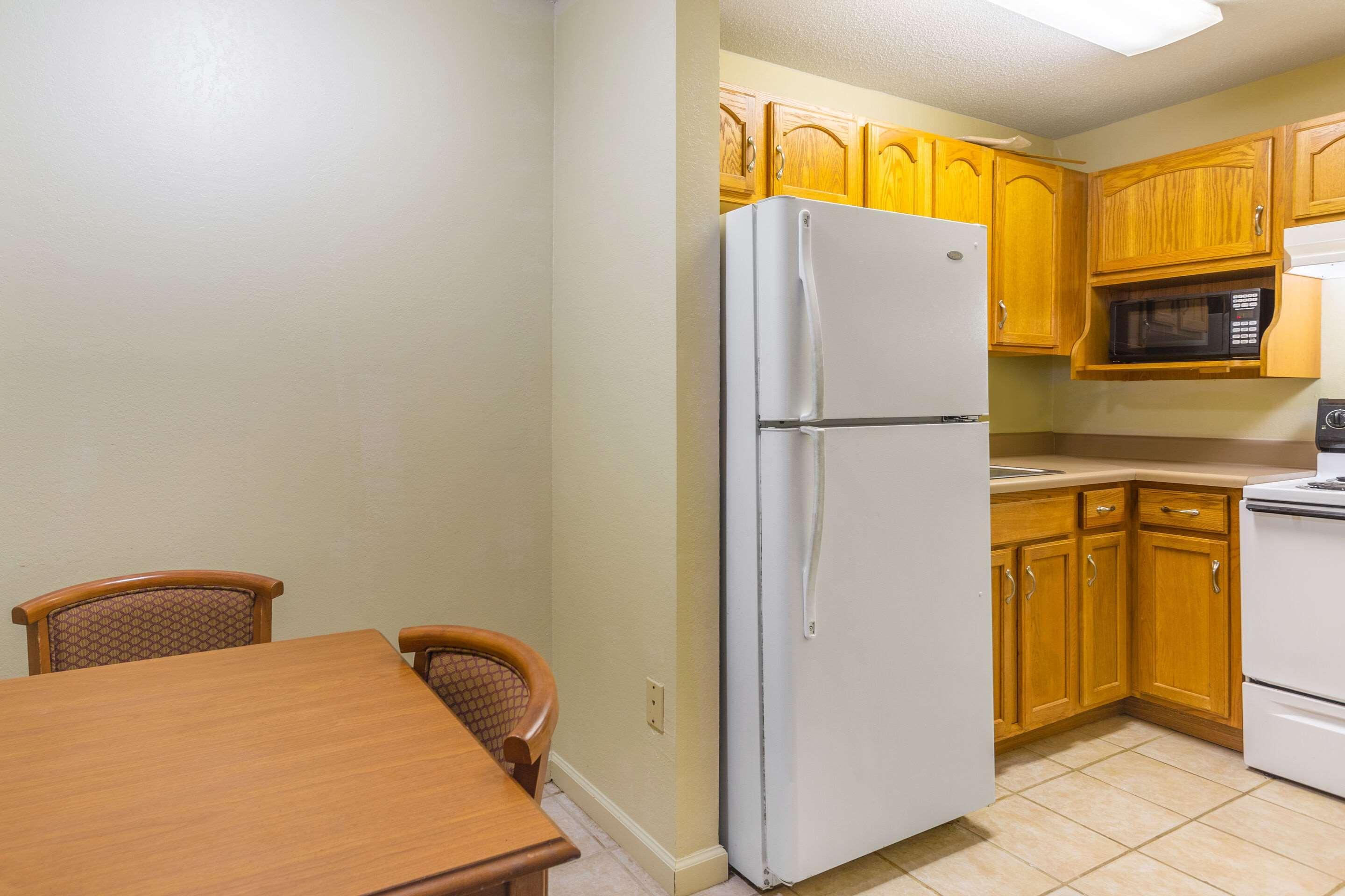 Econo Lodge & Suites Clarksville Dış mekan fotoğraf