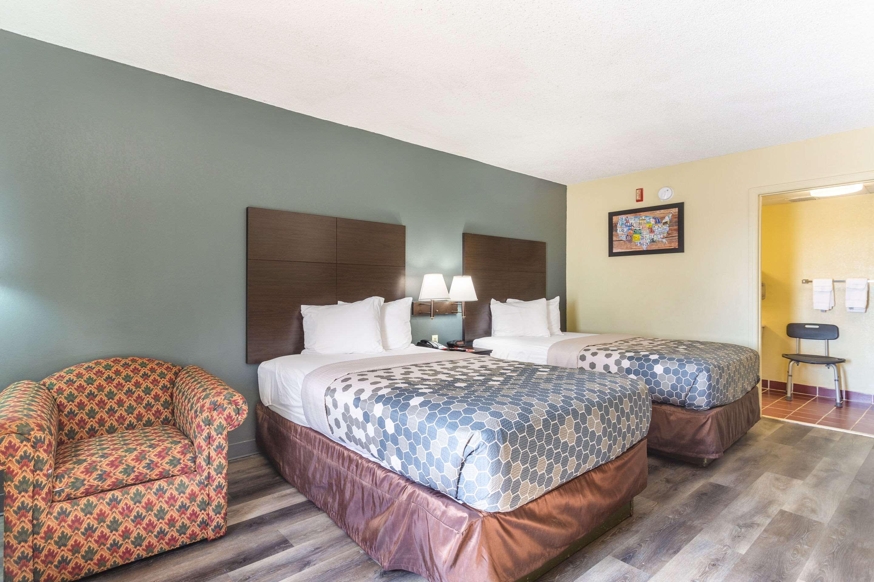 Econo Lodge & Suites Clarksville Dış mekan fotoğraf