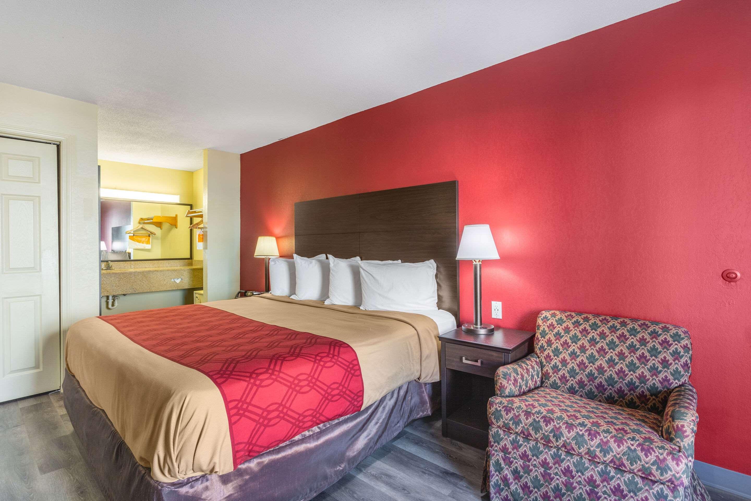 Econo Lodge & Suites Clarksville Dış mekan fotoğraf