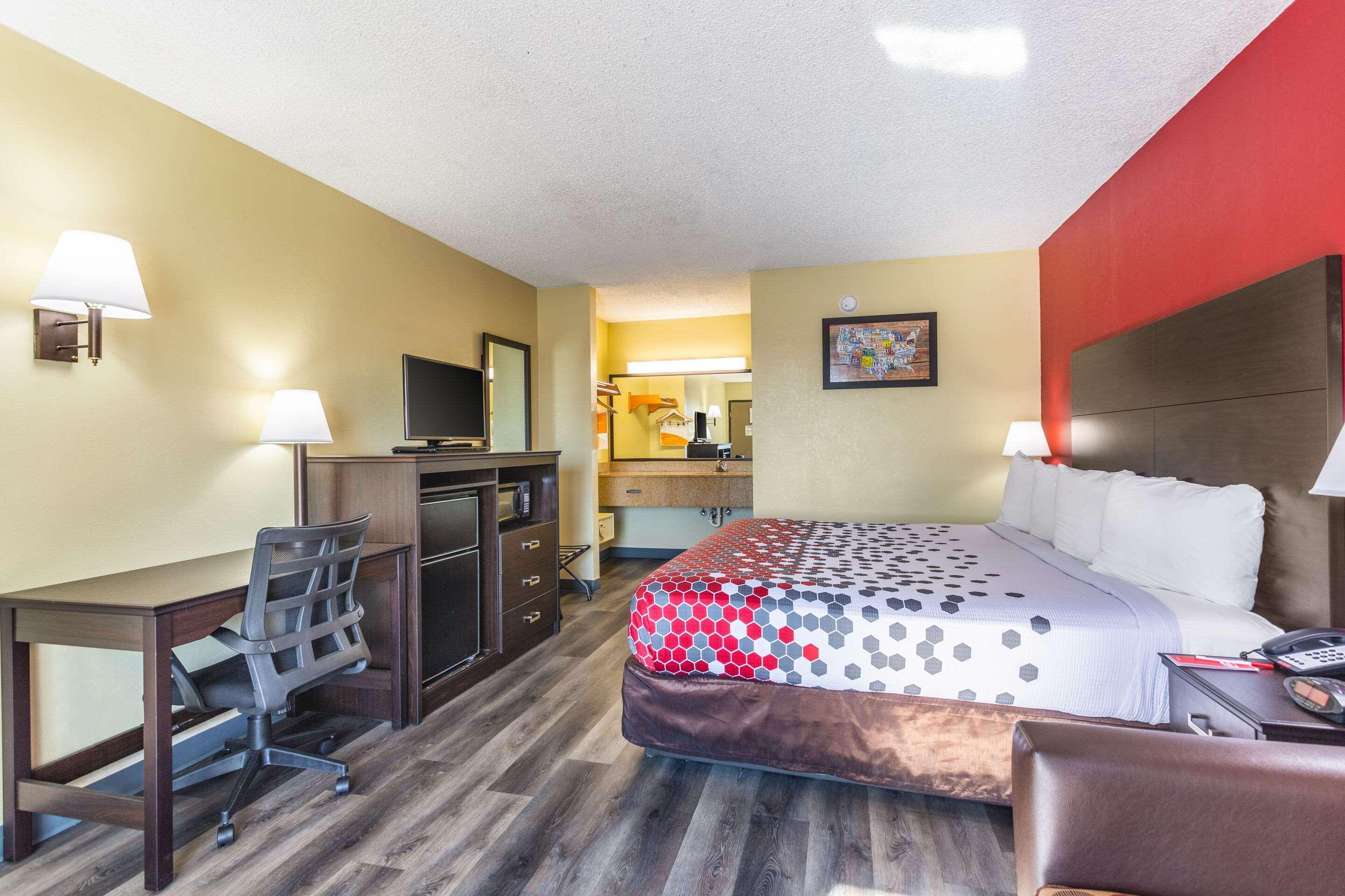 Econo Lodge & Suites Clarksville Dış mekan fotoğraf