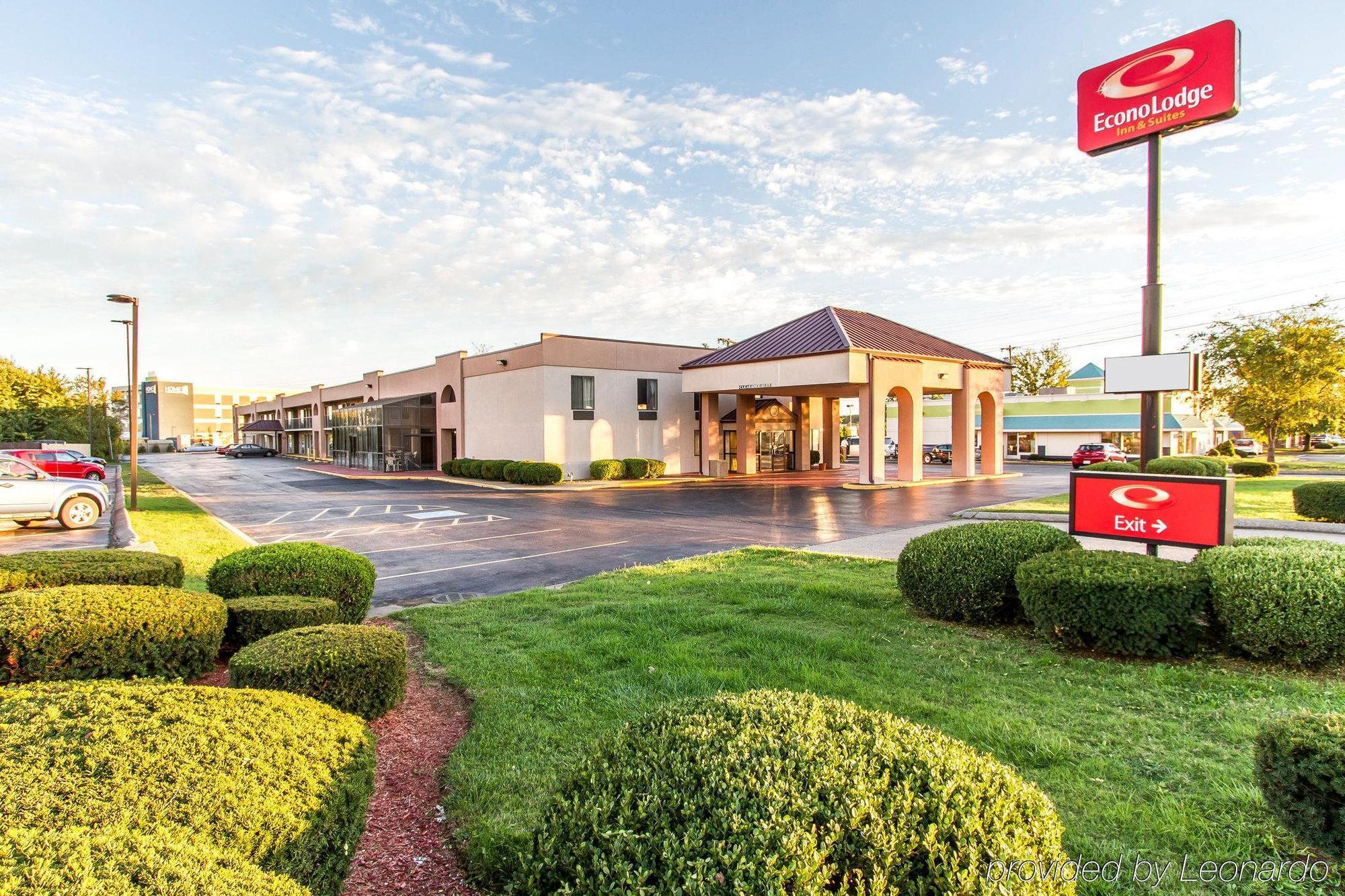 Econo Lodge & Suites Clarksville Dış mekan fotoğraf