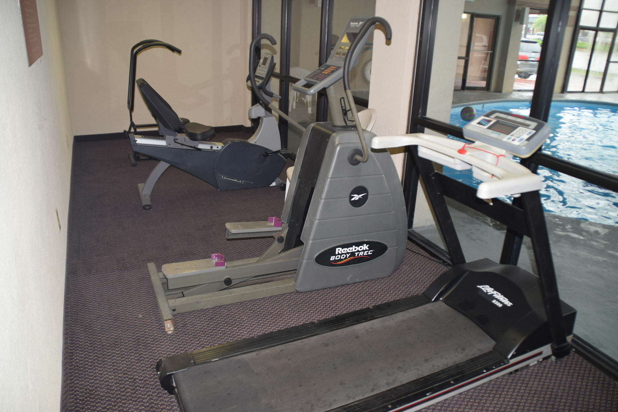 Econo Lodge & Suites Clarksville Dış mekan fotoğraf